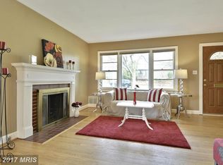 1702 Windham Ln, Silver Spring, MD 20902