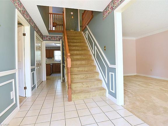 4th image of 275 Woodland Dr