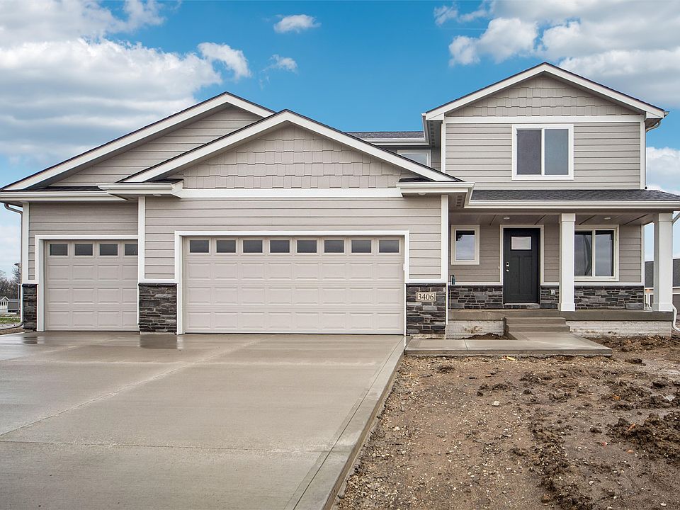 1st image of 3406 SE Bannister Dr
