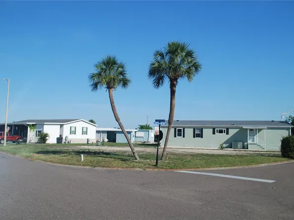 102 Saint Martins Way, Apollo Beach, FL 33572