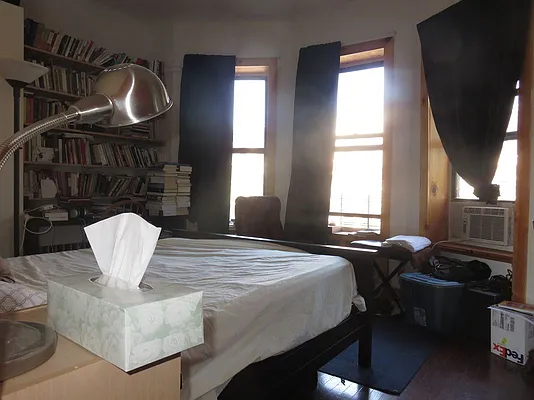 Rented by Rennit Inc. | media 40