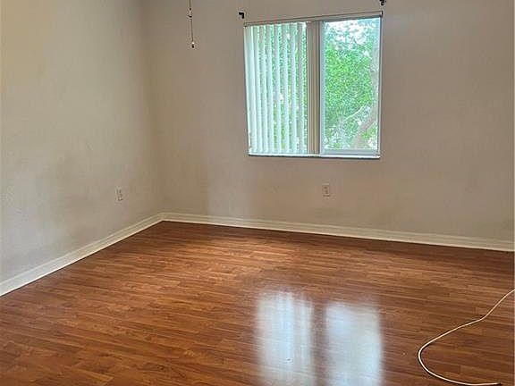 3rd image of 8271 Key Royal Cir APT 931