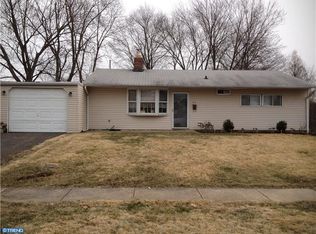 24 Border Rock Rd, Levittown, PA 19057