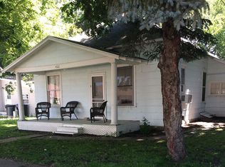 422 Pearl St, Rossville, KS 66533