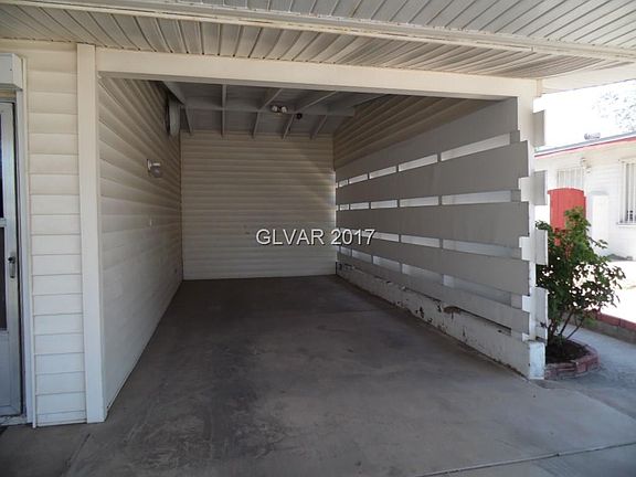 2nd image of 2028 Bracken Ave