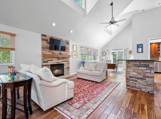 8692 Craigston Ct, Dublin, OH 43017