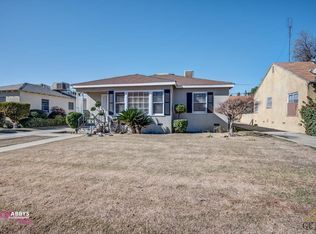 27 Western Dr, Bakersfield, CA 93309