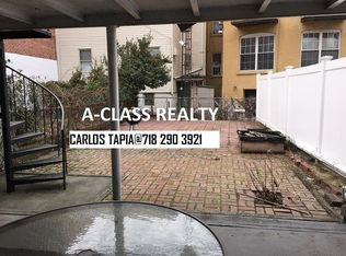 3258 36th St #1, Astoria, NY 11106