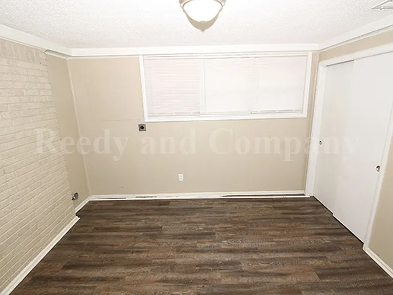 1023 Waring Rd — Photo 17