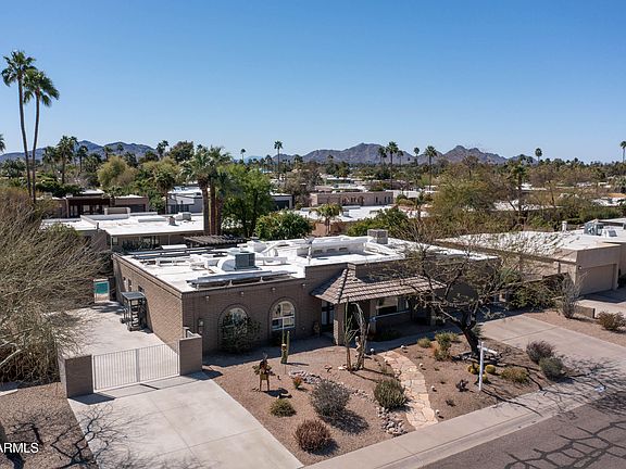 2nd image of 6529 E VOLTAIRE Avenue