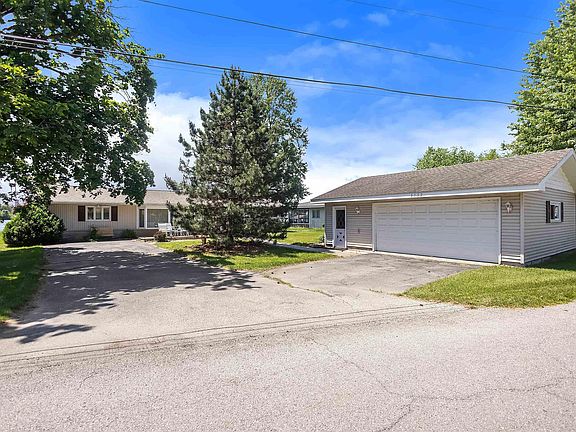 3rd image of 5152 E Oriole Dr
