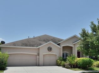 7303 Carrington Oaks Ln, Apollo Beach, FL 33572