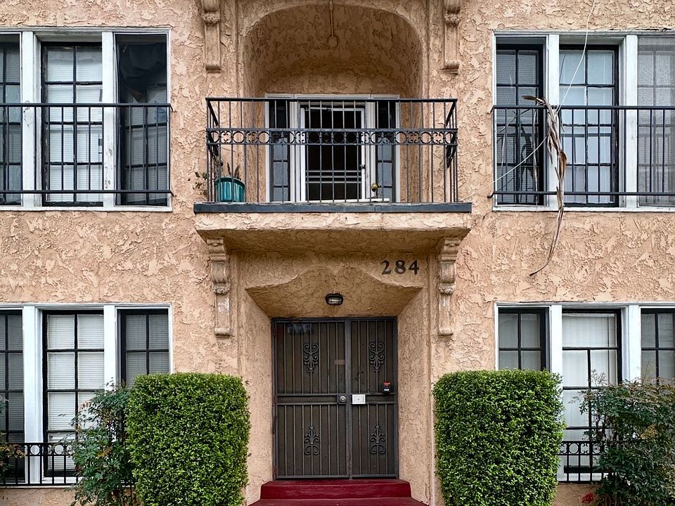 1st image of 284 Bonito Ave #284C