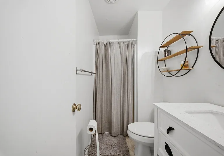 1810 Delaney St — Photo 25