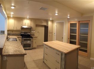 2190 Silver Oak Way, Hemet, CA 92545