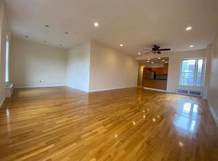 389 Clinton St #4B, Brooklyn, NY 11231