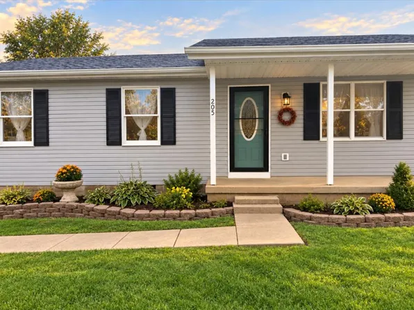 205 Prospect St, Mechanicsburg, OH 43044