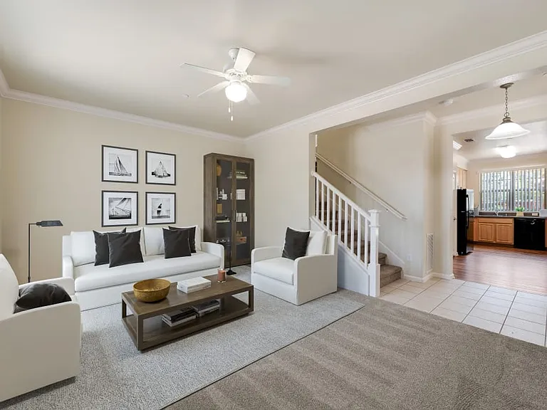 Catalina Heights - Military Housing — Photo 9