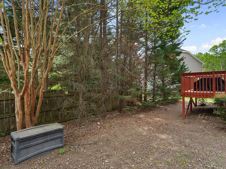 3809 Stoneybrook Dr — Photo 23