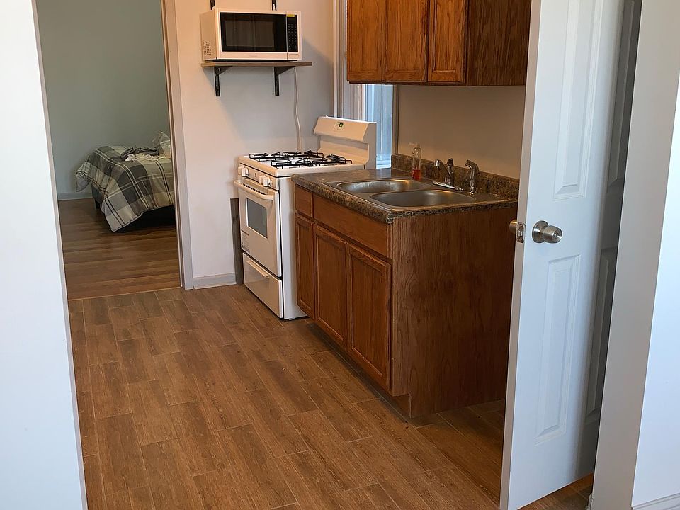 2nd image of 1417 N Ashland Ave