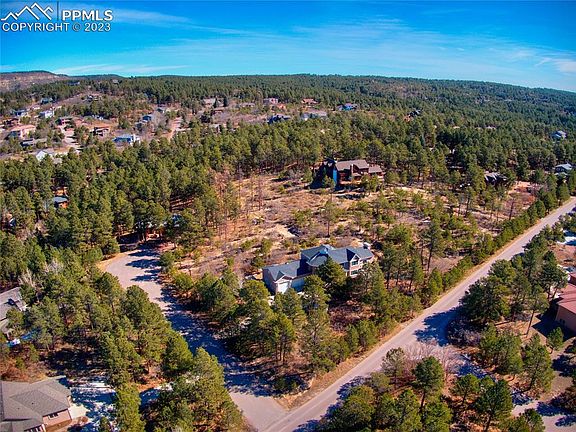 3rd image of 19403 Wildwood Way