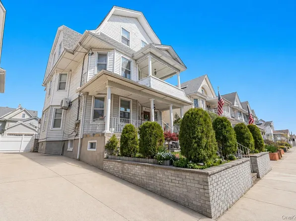 94-25 85th Road, Woodhaven, NY 11421