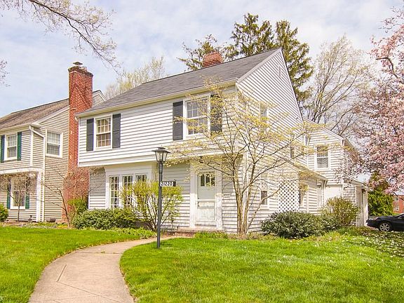 2nd image of 21220 Hillsdale Ave