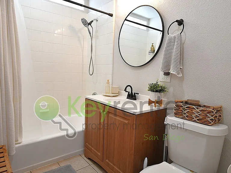 8075 Palm St — Photo 3