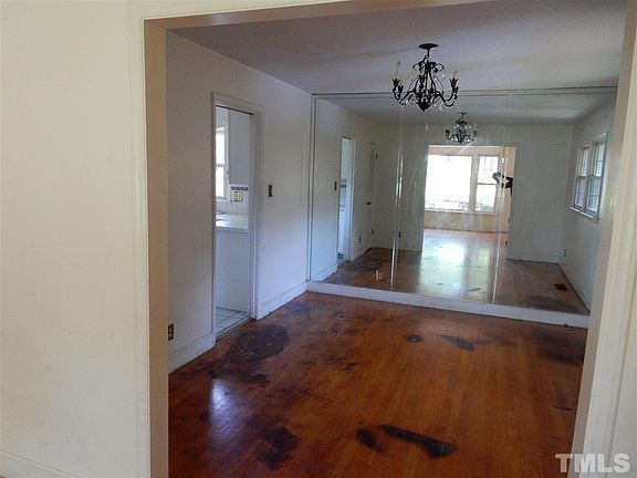 4th image of 5218 Peppercorn St