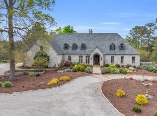 117 Friendfield Ln, Greenwood, SC 29649