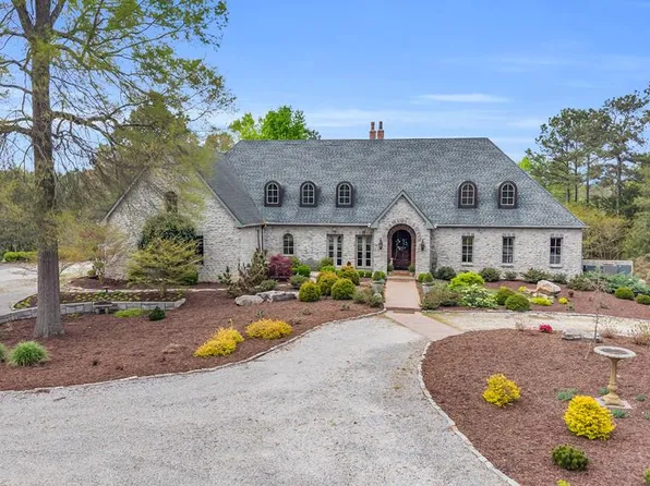 117 Friendfield Ln, Greenwood, SC 29649