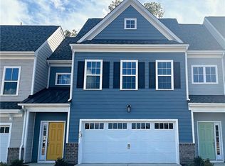 472 Randolph View Dr, Midlothian, VA 23114