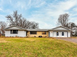 3604 W Country Club Ln, Altoona, WI 54720
