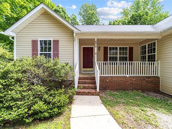 3rd image of 4812 Prestbury Dr