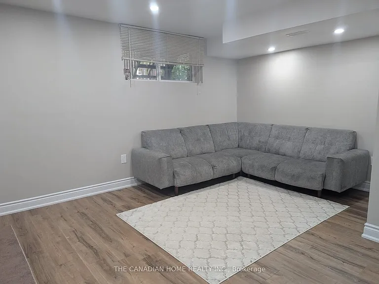 2270 Britannia Rd W #11 — Photo 12