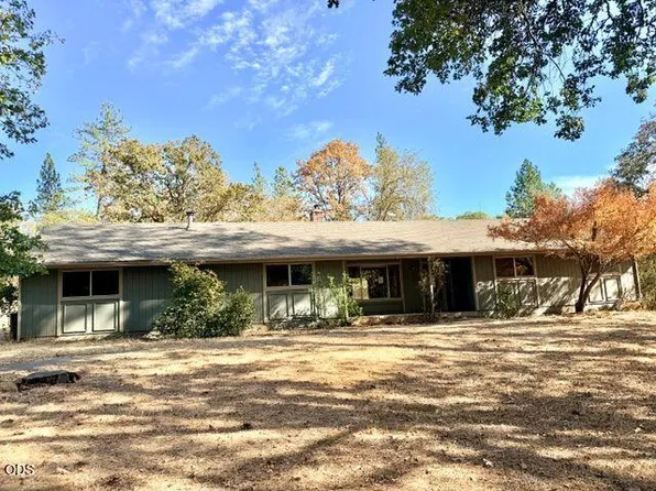 6701 Tunnel Loop Rd, Grants Pass, OR 97526