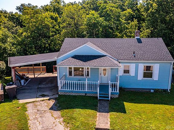 2nd image of 40 Hazelwood Cir
