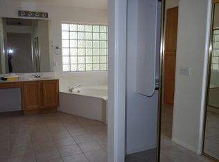 1802 W Falcon Dr, Chandler, AZ 85286