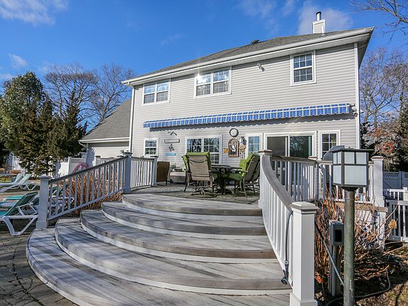 5th image of 11 Willowood Ct