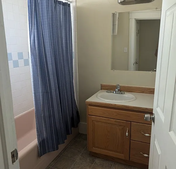 372 N 500 W #1 — Photo 2