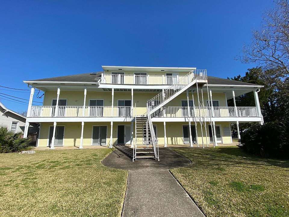 1st image of 606 Egania St #1