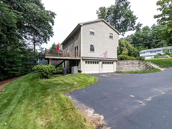5th image of 21 Thoreau Drive