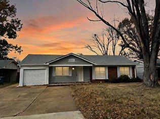 2547 McArthur Dr, Memphis, TN 38128
