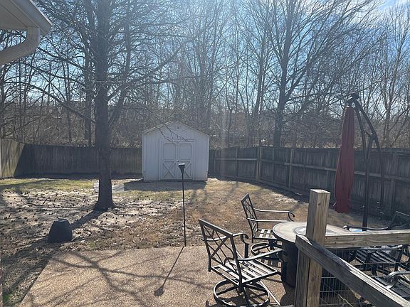 5th image of 2396 Oak Springs Dr #1