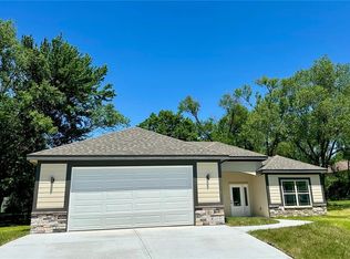 1306 Kristie Cir, Excelsior Springs, MO 64024