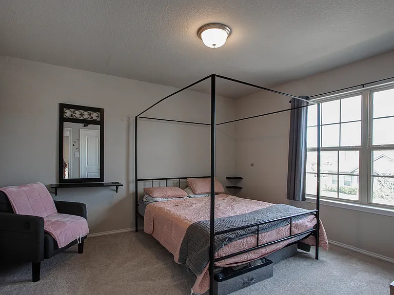 2820 Brittlebush Dr — Photo 30
