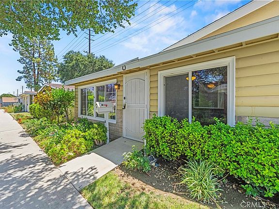 3rd image of 19120 Avenue Of The Oaks Unit A