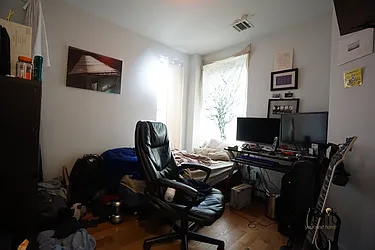 Rented by Rennit Inc.