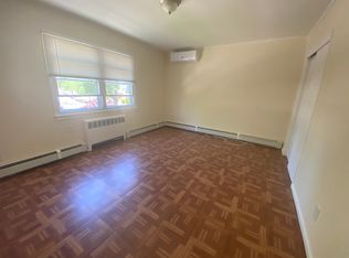 13724 64th Rd #2A, Flushing, NY 11367