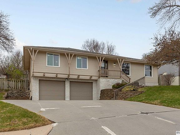 2nd image of 2905 Lynnwood Dr